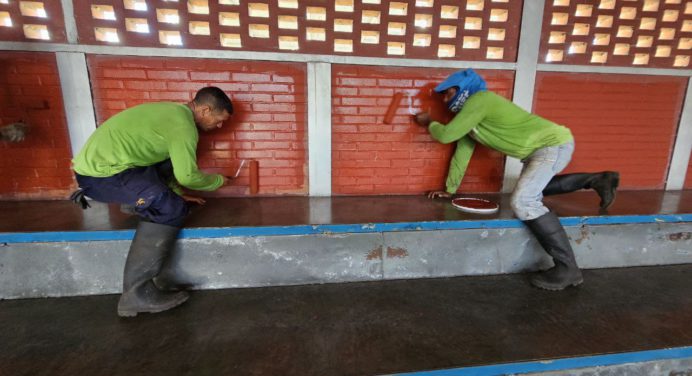 Alcaldía inició rehabilitación del gimnasio de la UDO en Maturín