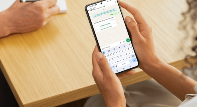 Banesco se acerca a sus afiliados comerciales por WhatsApp