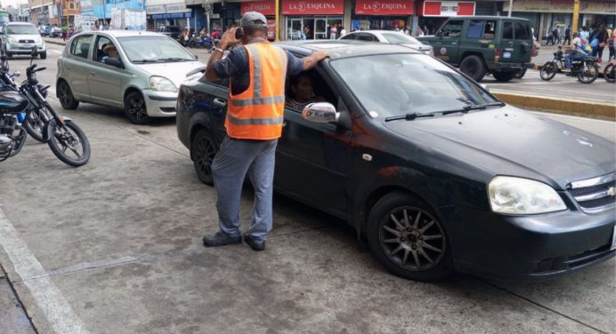 Comerciantes de la Avenida Juncal consideran que el corredor vial en esa zona es innecesario