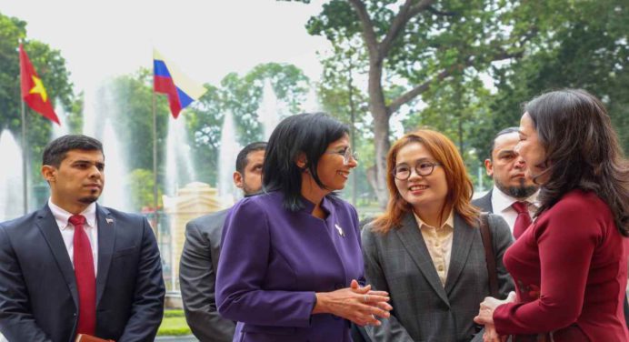 Delcy Rodríguez destaca la importancia de su visita a Vietnam para las relaciones bilaterales