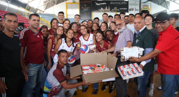 Entregan implementos de entrenamiento y vitaminas para atletas de Monagas