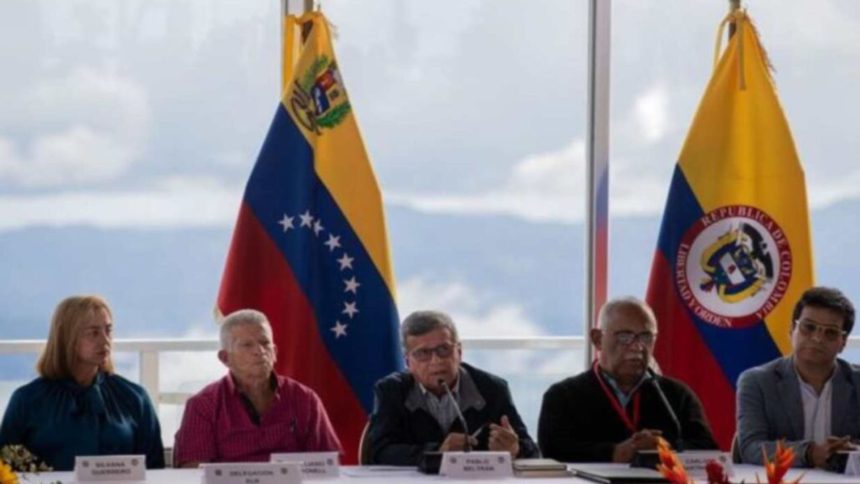 Gobierno colombiano acepta dialogar con el ELN en un esfuerzo por la reconciliación 1 esfuerzo