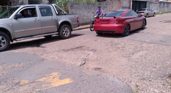 Habitantes de Viento Colao claman por asfaltado de la calle 28-A