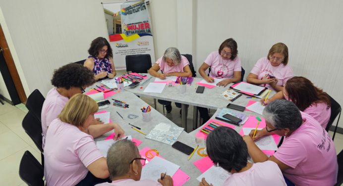 Immufa organiza sesión de arteterapia para las Damas Rosa de Maturín