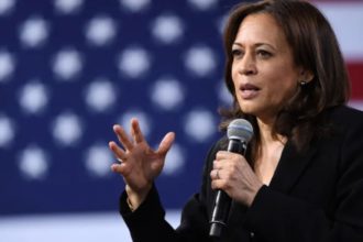 Kamala Harris pierde terreno