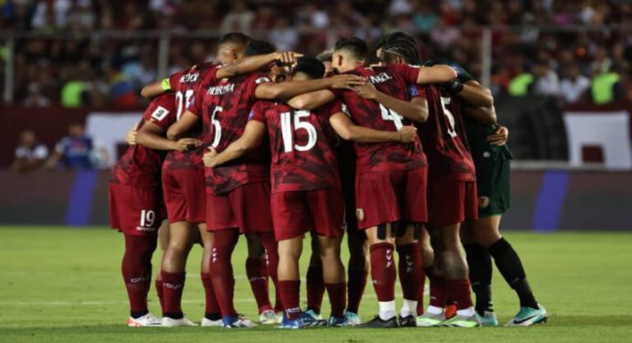 La Vinotinto partió a Asunción para enfrentar a Paraguay 