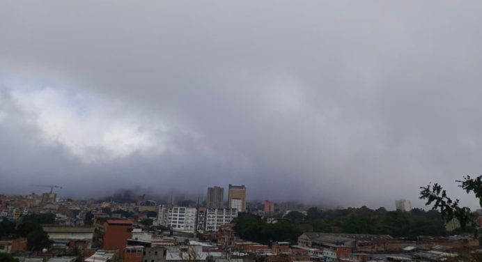 Más lluvias con la llegada de la onda tropical número 45 al país