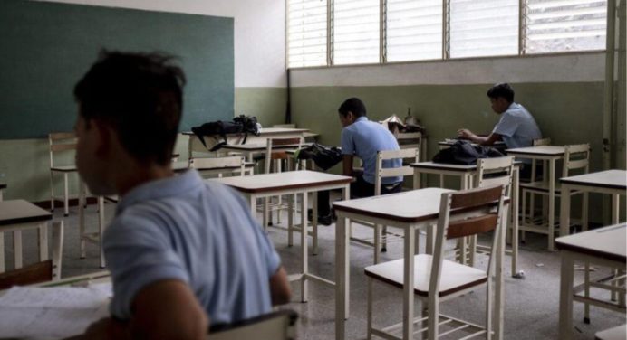 Ministro de Educación aboga por la inclusión de jóvenes no escolarizados