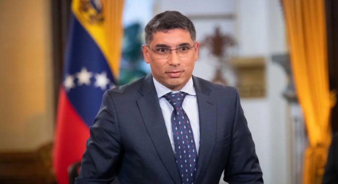 Pedro Tellechea anuncia que renunció a su cargo de Ministro