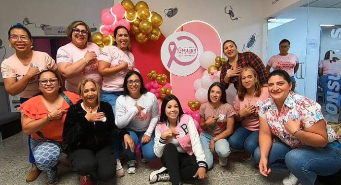 Realizan en el Immufa jornada médica del Mes Rosa