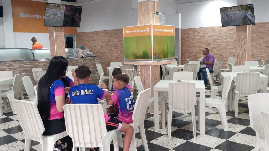Restaurantes de Maturín contarán con pantallas gigantes para transmitir el juego 1 pantallas gigantes para