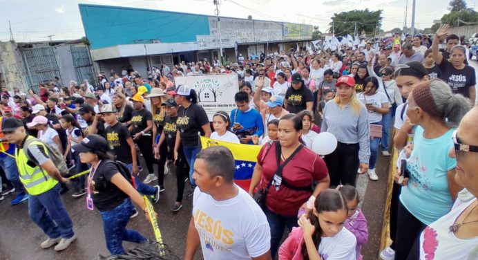 Zamoranos se movilizaron en la Marcha para Jesús