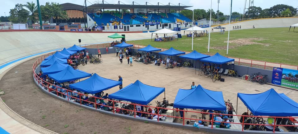 Activan dispositivo especial de seguridad para competencias de ciclismo en el Polideportivo 2 activan dispositivo especial de seguridad para competencias de ciclismo en el polideportivo laverdaddemonagas.com seguridad2