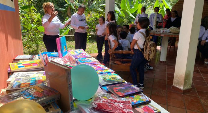 «Caripe me importas» regala alegría a 86 escolares en Quebrada Grande