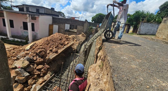 Comuna inicia construcción del segundo muro de contención en Boquerón