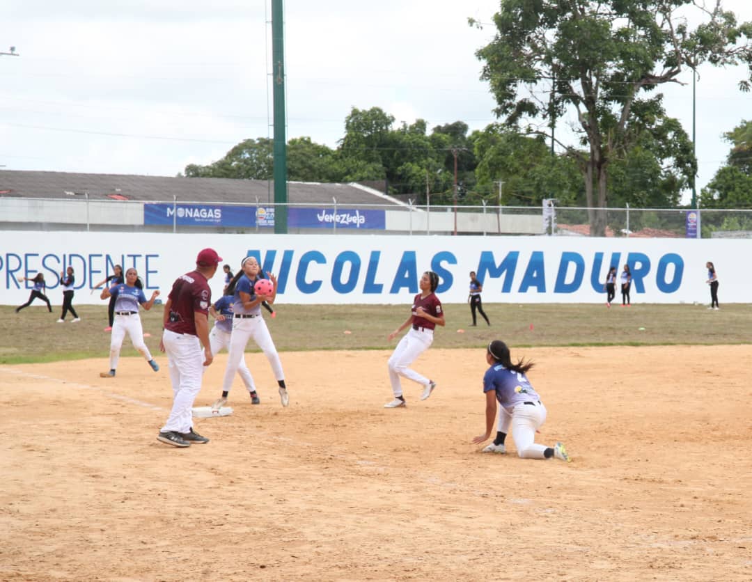 Con 8 partidos arrancó la acción del kickingball en los Juegos Deportivos Oriente 2024 2 con 8 partidos arranco la accion del kickingbol en los juegos deportivos oriente 2024 laverdaddemonagas.com kickingbol