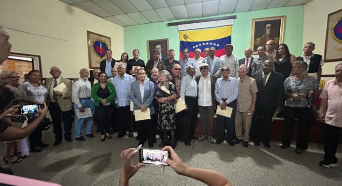 Entregan IV Reconocimiento ciudadano a 20 personalidades de Monagas