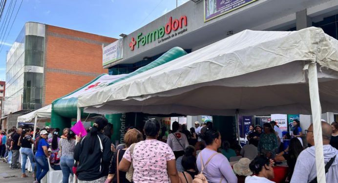 Farmadon atendió a más de 450 personas en jornada médica