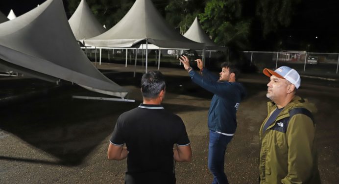 Gobernador Ernesto Luna verifica detalles de la Monagas ExpoAgroindustrial 2024