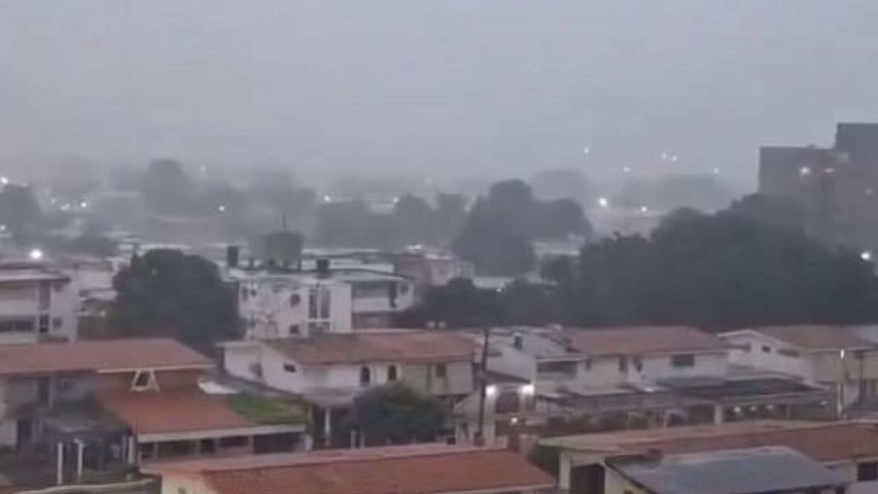 Lluvias inundaron algunos sectores en el estado Zulia este #23Nov