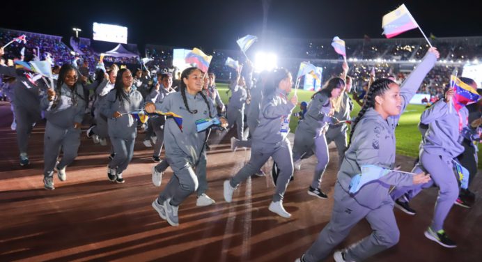 Monagas dijo presente en Anzoátegui en la gala inaugural de los Juegos Oriente 2024