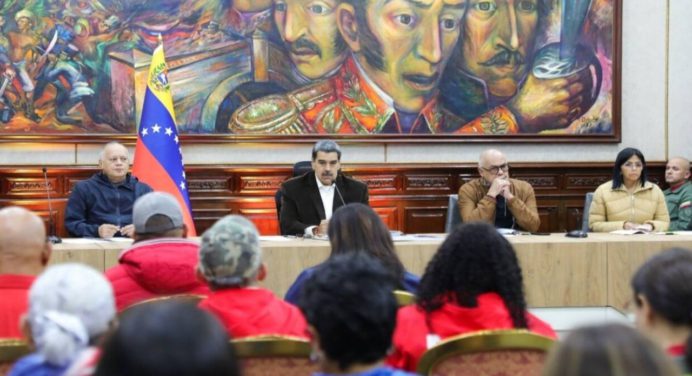 Presidente Maduro pidió activar un plan de «combate y defensa» del territorio nacional