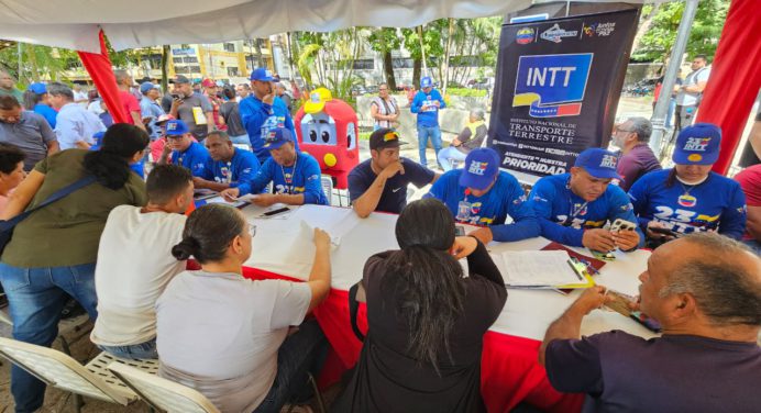 Realizan mega operativo para trámites vehiculares en Maturín