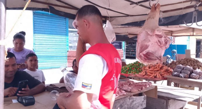 Conoce los precios del kilo de pernil de cochino para Navidad