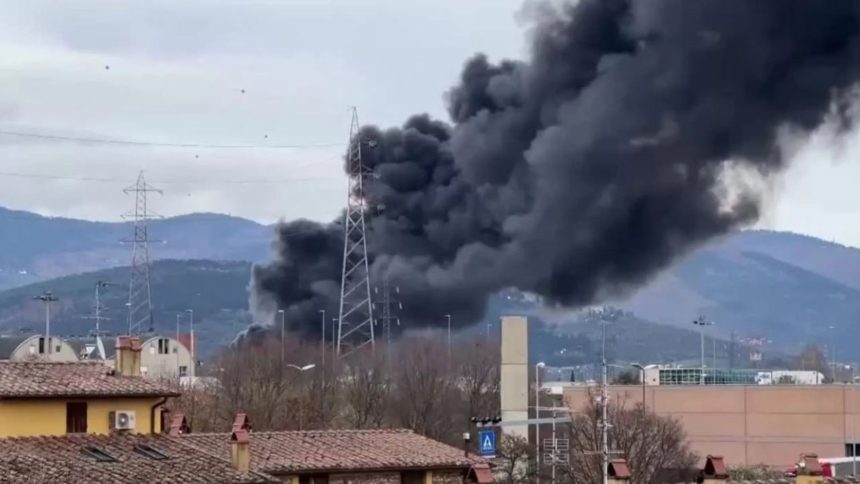 Explosión en una refinería en Italia