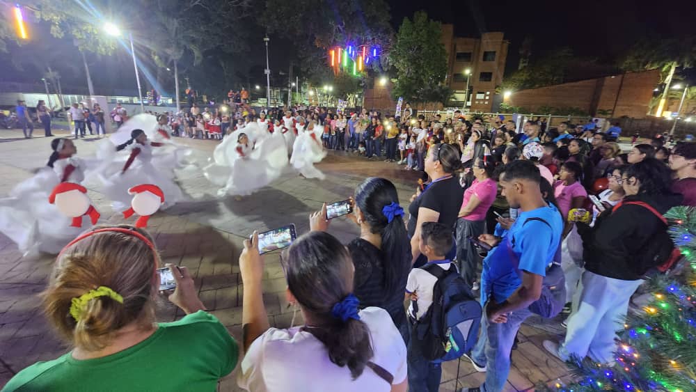 feria maturin corazon de oriente se apodero de la plaza romulo gallegos laverdaddemonagas.com feria2