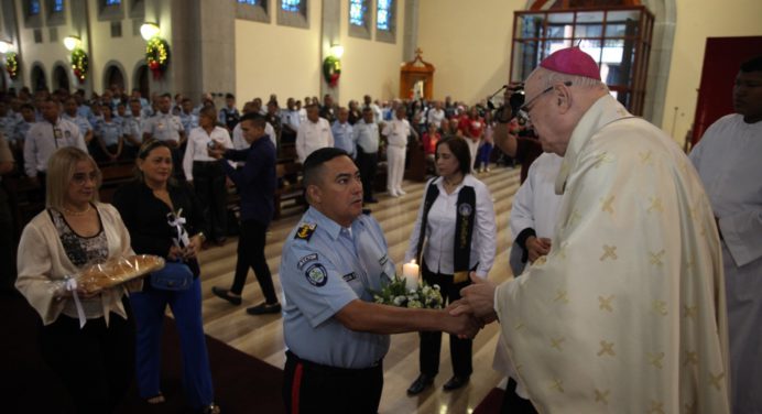 Gobernación celebra tradicional Misa de Aguinaldo en vísperas de Navidad