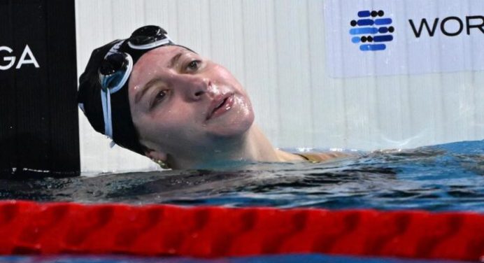 Kate Douglass registró nuevo récord del mundo de los 200 estilos en piscina corta