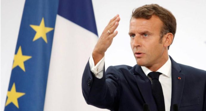 Macron critica el cinismo de quienes derribaron al Gobierno y pide unidad para avanzar