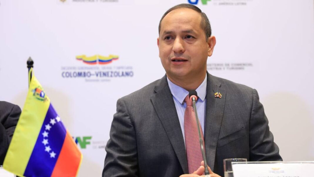 Ministro de Transporte es designado como director encargado del aeropuerto de Maiquetía