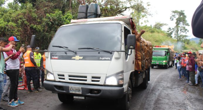 Reabierto paso por el puente El Bongo en tiempo record