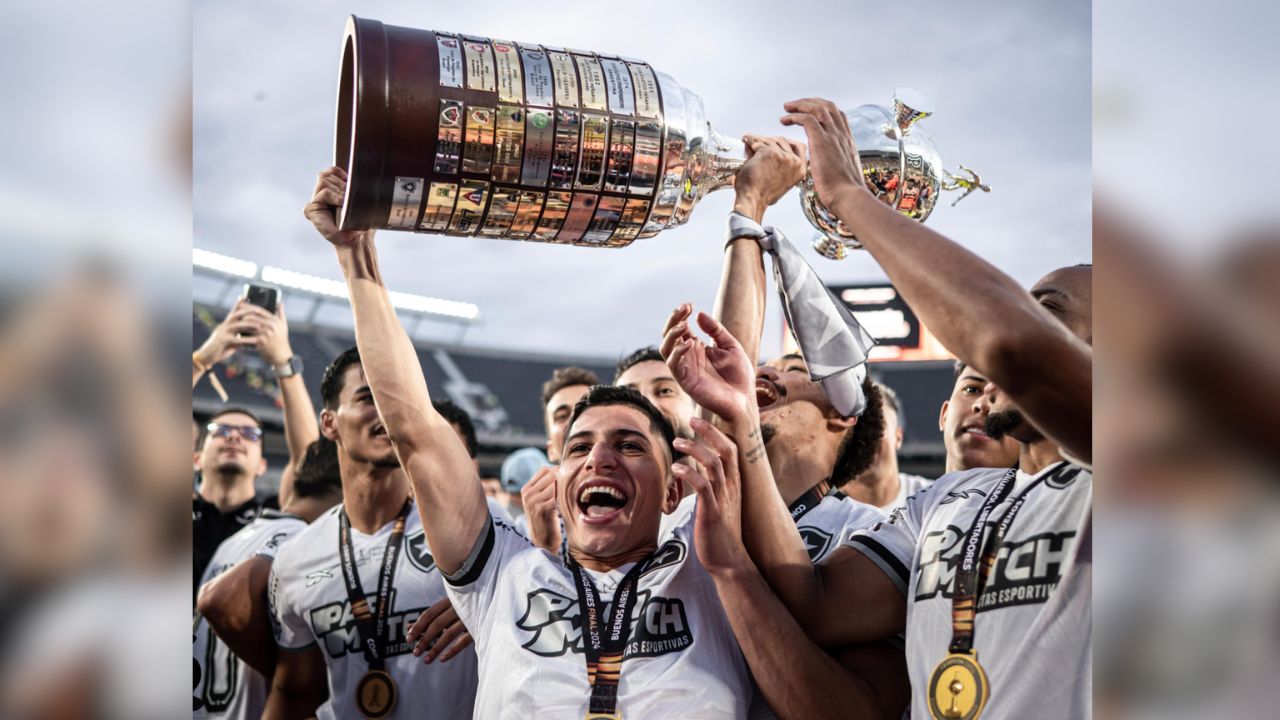 Savarino se convirtió en el segundo venezolano en ganar la Copa Libertadores