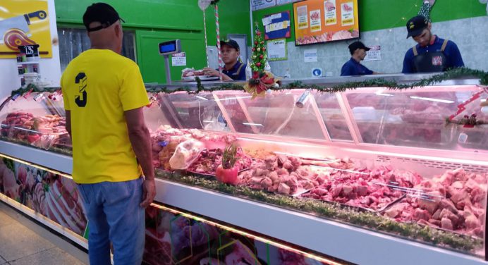 Suben los precios de la carne por el aumento del dólar