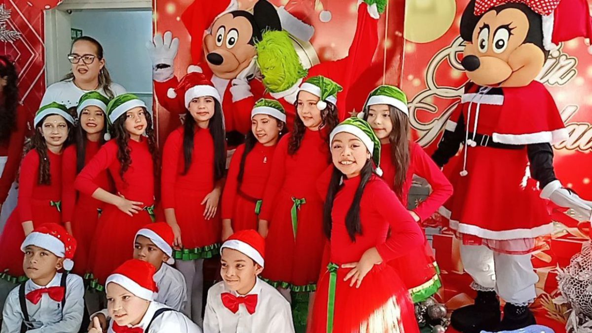 u e manuelita saenz celebro a lo grande su parrandon navideno fotos laverdaddemonagas.com la verdad de monagas 2