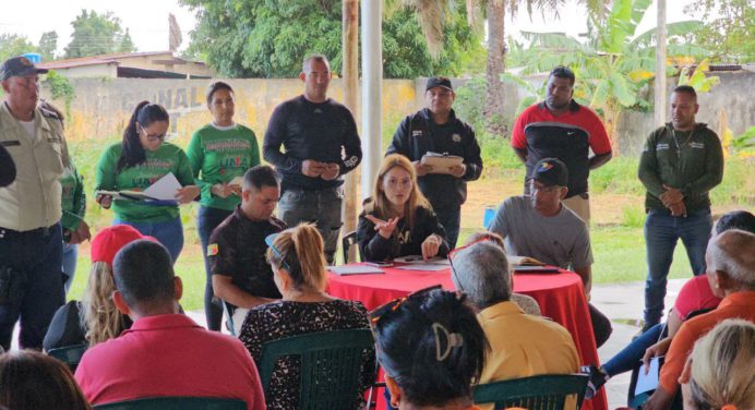 Alcaldía y comuna trabajan en proyecto de recolección de desechos
