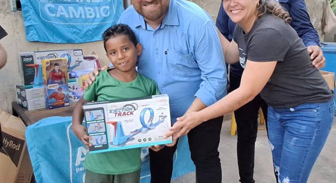 Alianza para el Cambio lleva sonrisas a más de 600 niños en Monagas por el día de Reyes