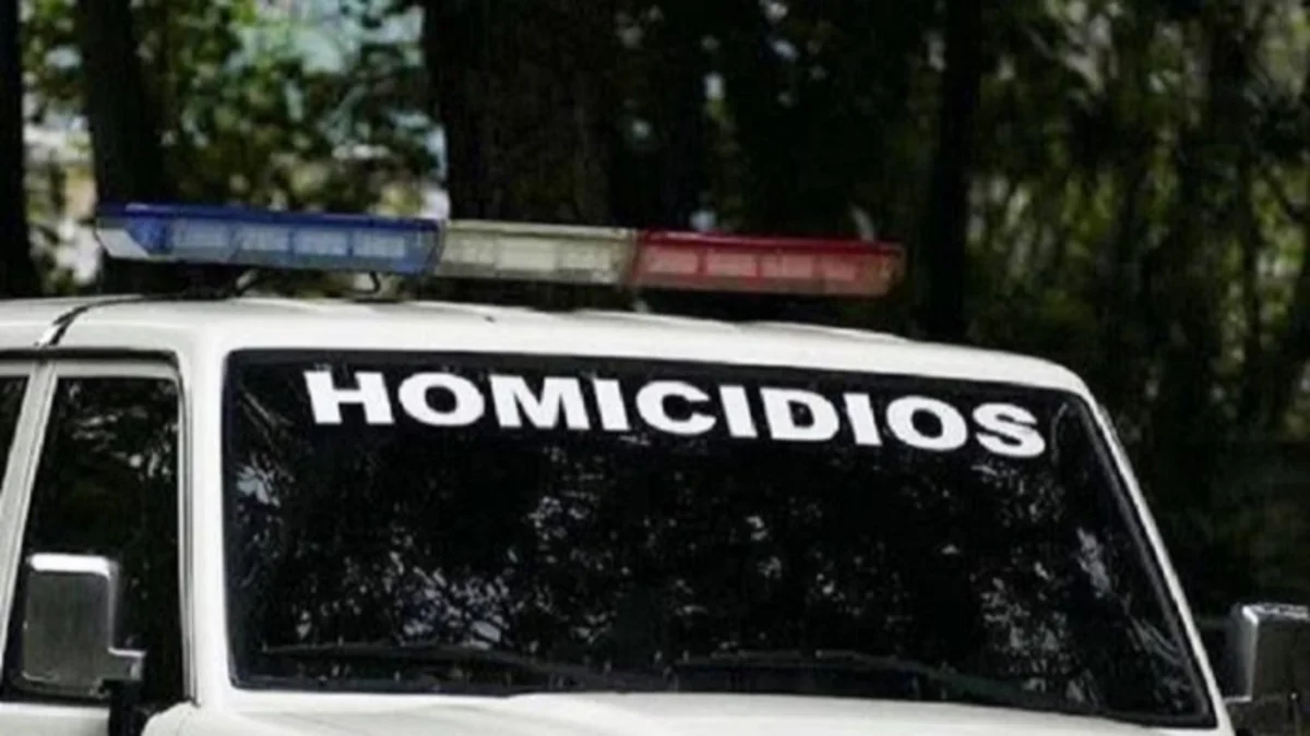 Asesinan a hombre de un hachazo en la cabeza por celos