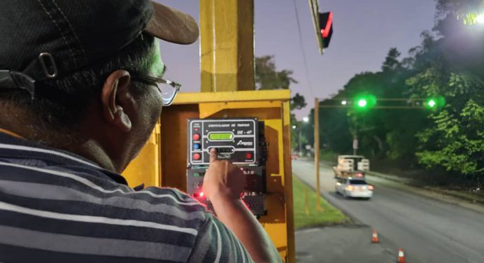 Comenzó plan de mantenimiento de 29 semáforos en Maturín