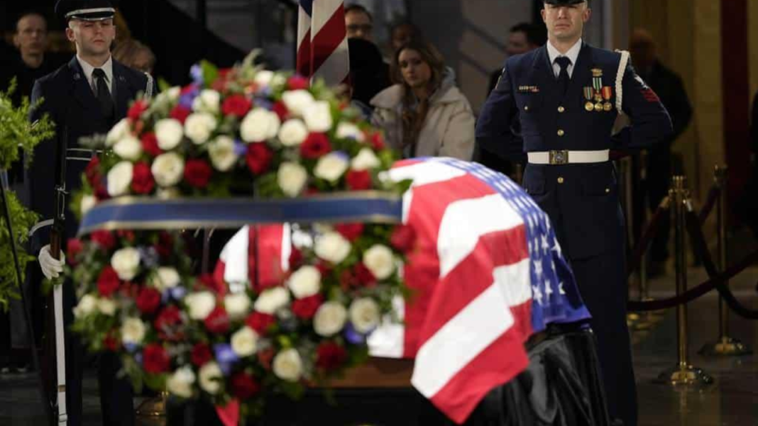 Donald Trump acudirá a capilla ardiente de Jimmy Carter en el Capitolio