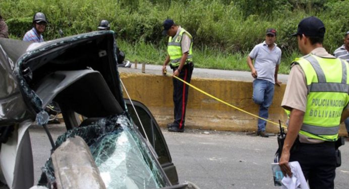 Dos niños pierden la vida en un accidente de tránsito