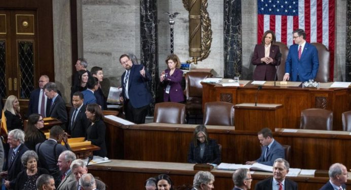 El congreso de EE. UU. ratifica la victoria electoral de Donald Trump