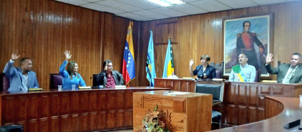 Instalado el Concejo Municipal de Acosta para el periodo 2025