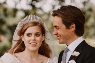 la princesa beatriz y edoardo mapelli mozzi dan la bienvenida a su hija athena laverdaddemonagas.com 4958809278655868915