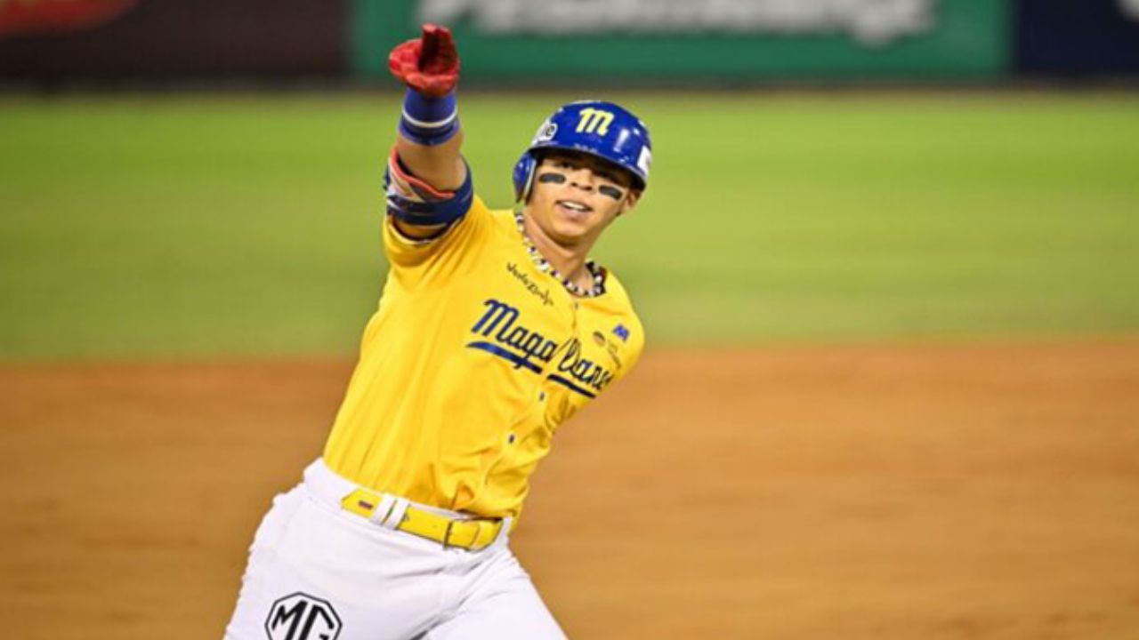 Magallanes dejó en el campo a Zulia y aún lucha por un cupo a la final