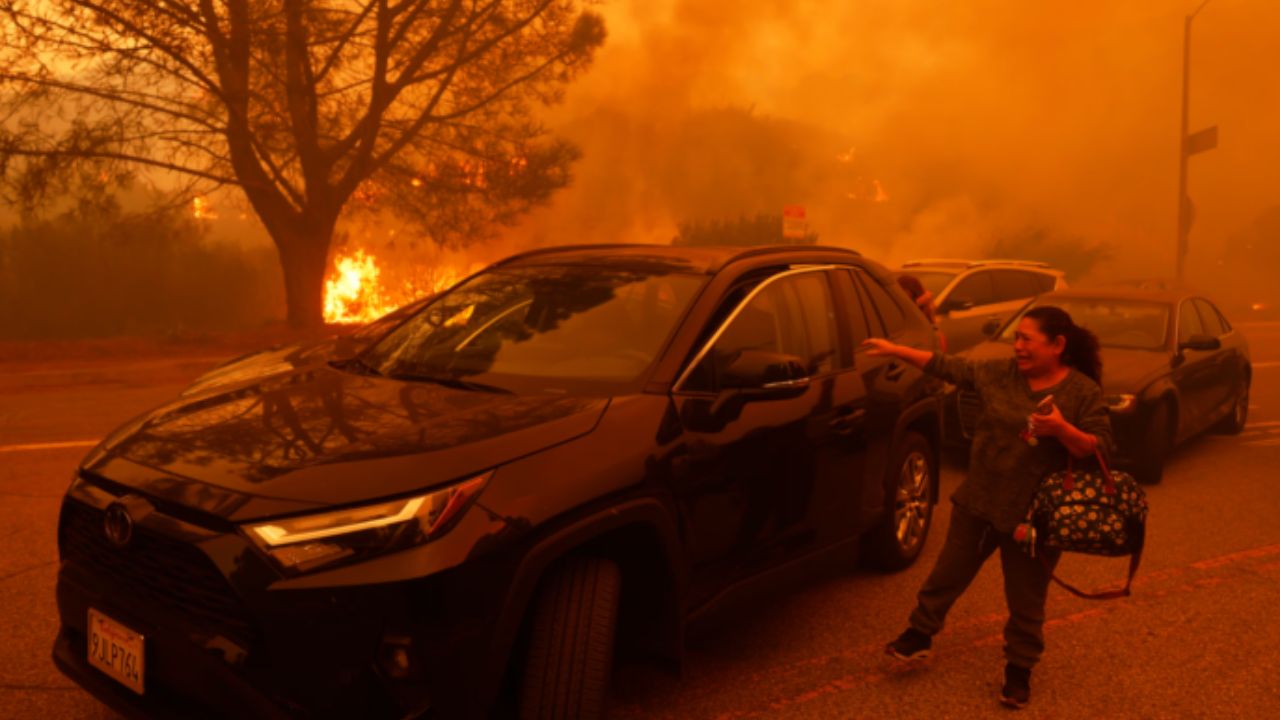 Más de 425.000 viviendas y negocios sin electricidad en California por los incendios