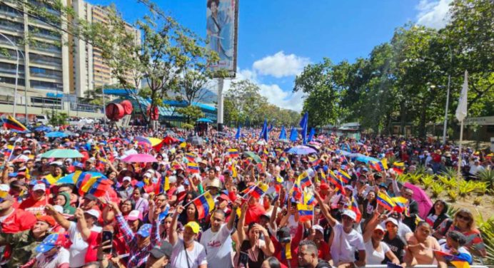 Oficialismo se moviliza hacia Miraflores este 23 de enero